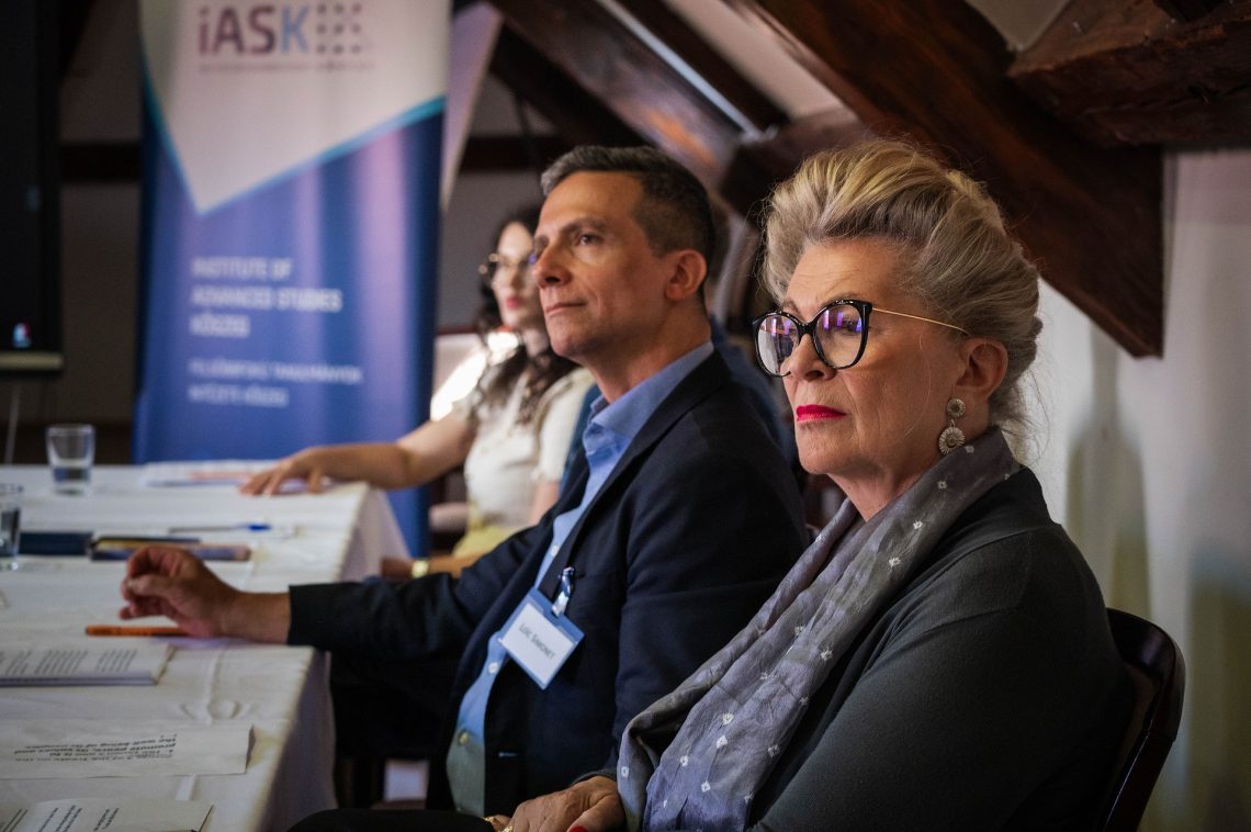 Résztvevők a 30. Nemzetközi Nyári Egyetem előadásán Kőszegen.