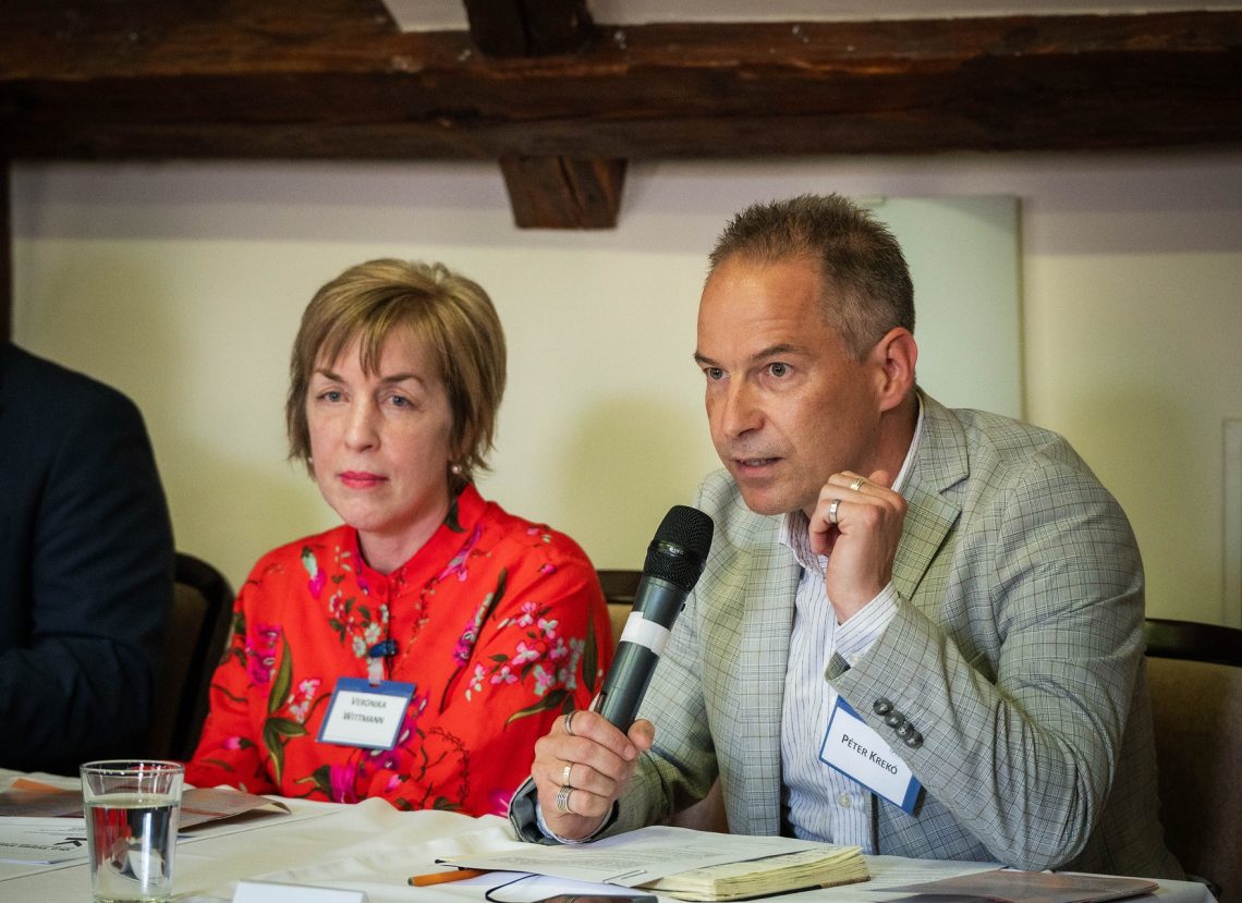 Veronika Wittmann és Peter Kokko a 30. Nemzetközi Nyári Egyetemen, Kőszegen.