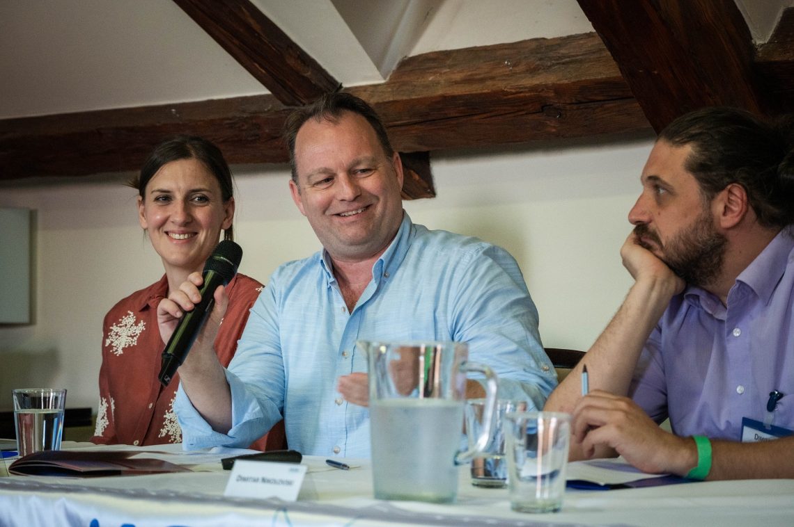 Panelbeszélgetés Kőszegen a 30. Nemzetközi Nyári Egyetemen, a globalizációról és Európáról.