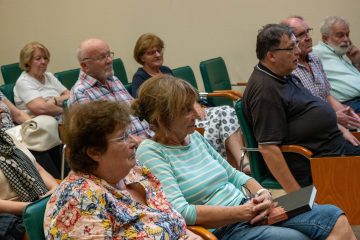 Balázs Edit és Katona Attila könyvbemutató rendezvényen résztvevő közönség